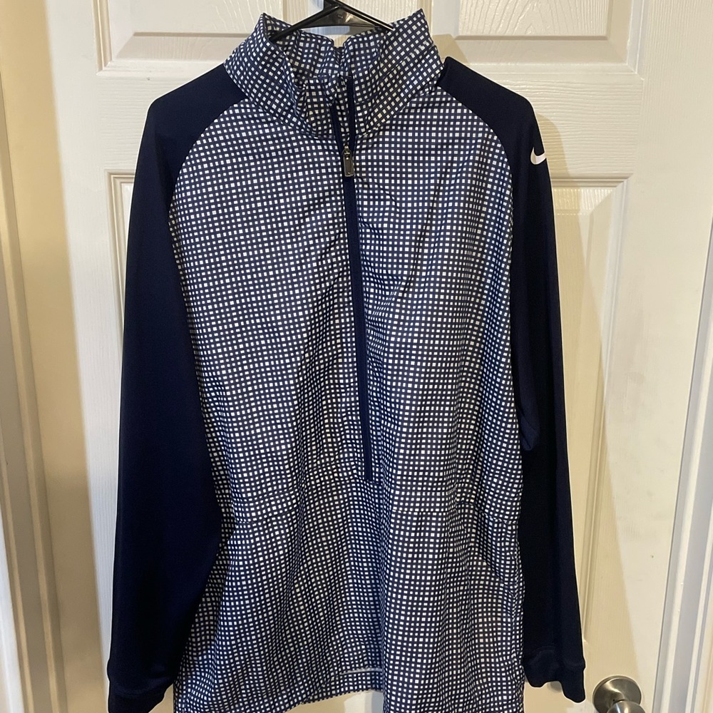 Nike golf pull over halfzip